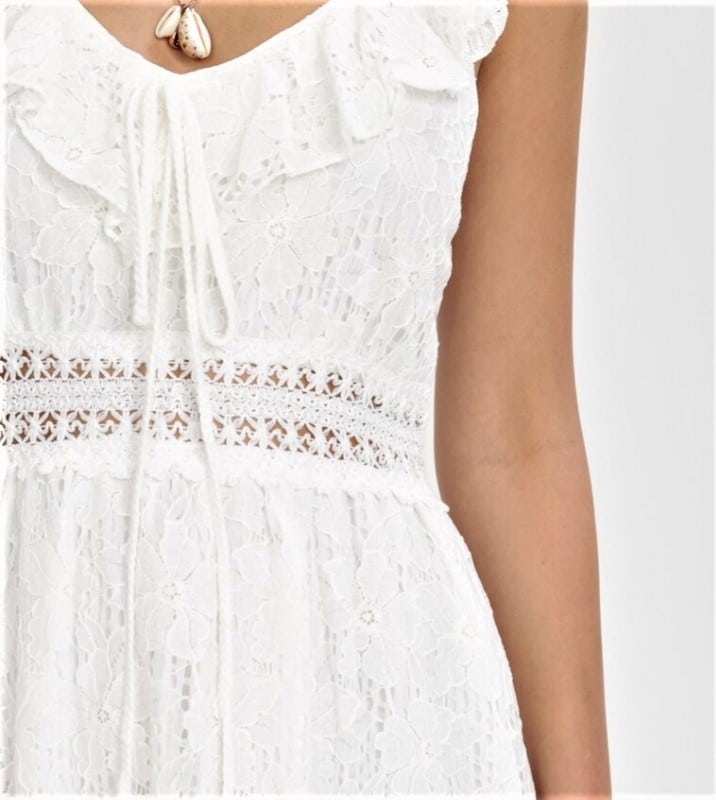 Rochie de vară albă, în bretele, scurtă